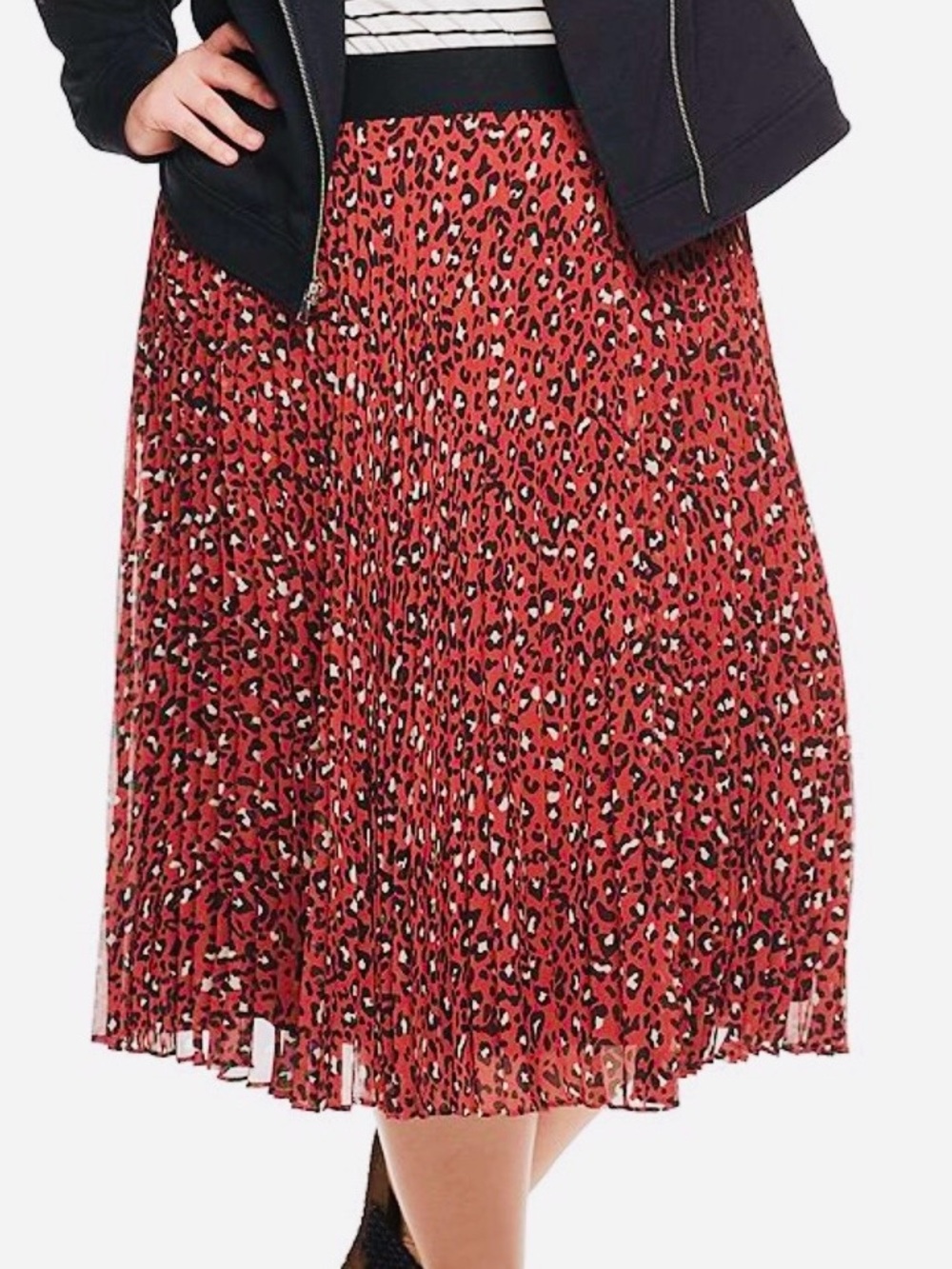 EVRI Brownish RedLeopard Print Pleated Midi Skirt
